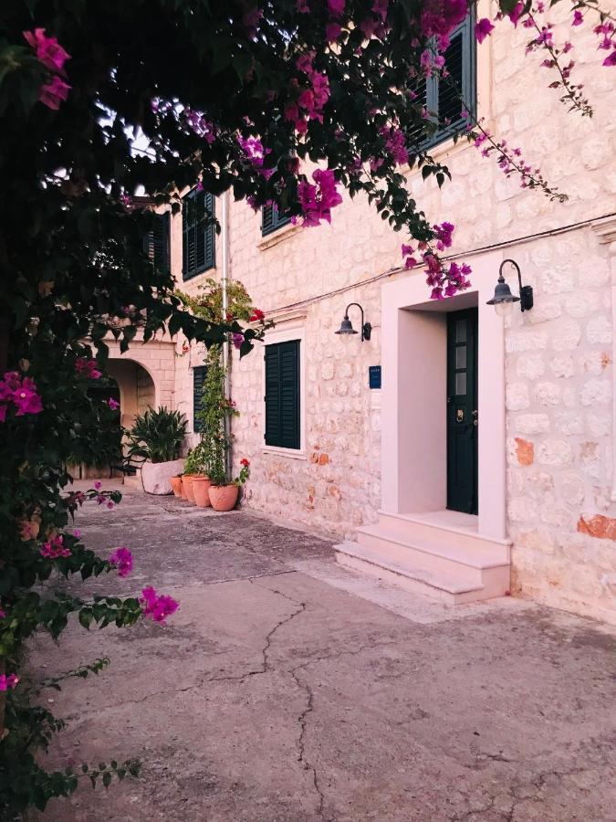 Apartamento Lili Mar, 2-bedroom With Private Parking *